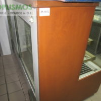 Βιτρίνα Ουδέτερη 2m