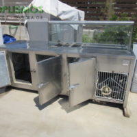 Ψυγείο σαλατών με πάγκο μεταχεισμένο 230cm