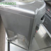 Επιτραπέζιος ψύκτης νερού