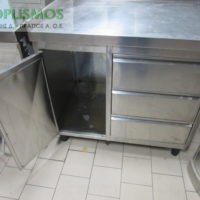 Κλειστό Ερμάριο 1μ