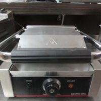 Γκριλιέρα τοστιέρα