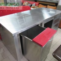 Κλειστό ερμάριο 150 εκ.
