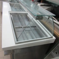 Ψυγείο σαλατών και μπεν μαρί