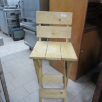 Σκαμποκαρέκλα μοναστηριακού τύπου