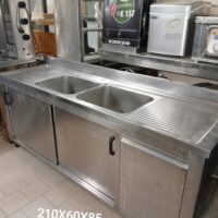 Λάντζα Κλειστή inox 2.10m με 2 Γούρνες, Ερμάριο & Αμπάρι Σκουπιδιών