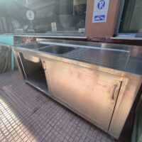 Μεταχειρισμένη Επαγγελματική Κλειστή Ανοξείδωτη Λάντζα με 2 Γούρνες & Πάγκο Δεξιά (200x60x86 cm)